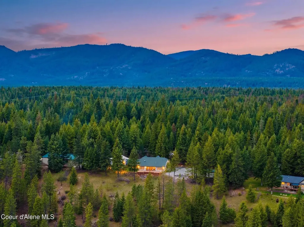 24079 N Mckenzie Drive Rathdrum ID 83858