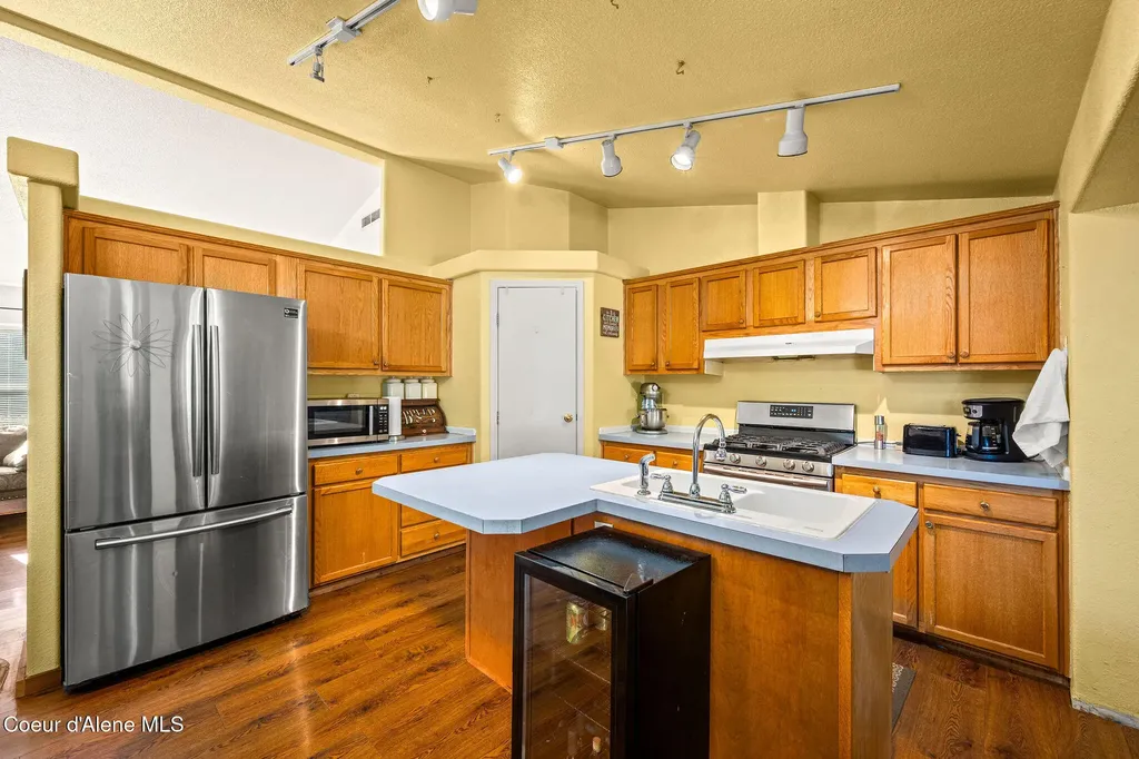 8507 E Son Shine Way Athol ID 83801