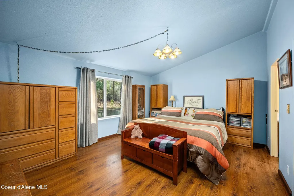 8507 E Son Shine Way Athol ID 83801