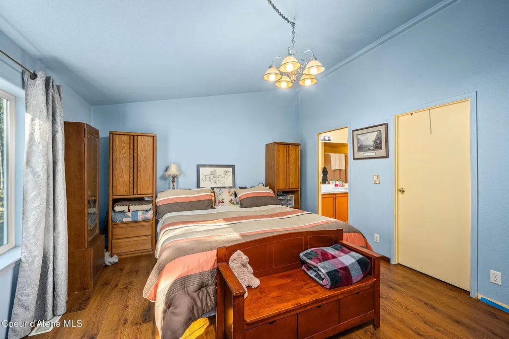 8507 E Son Shine Way Athol ID 83801