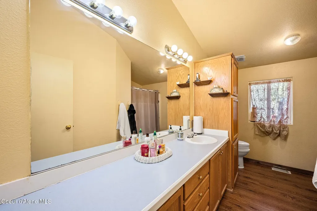 8507 E Son Shine Way Athol ID 83801