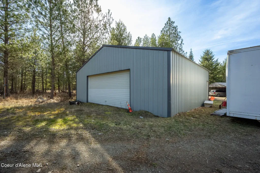 8507 E Son Shine Way Athol ID 83801