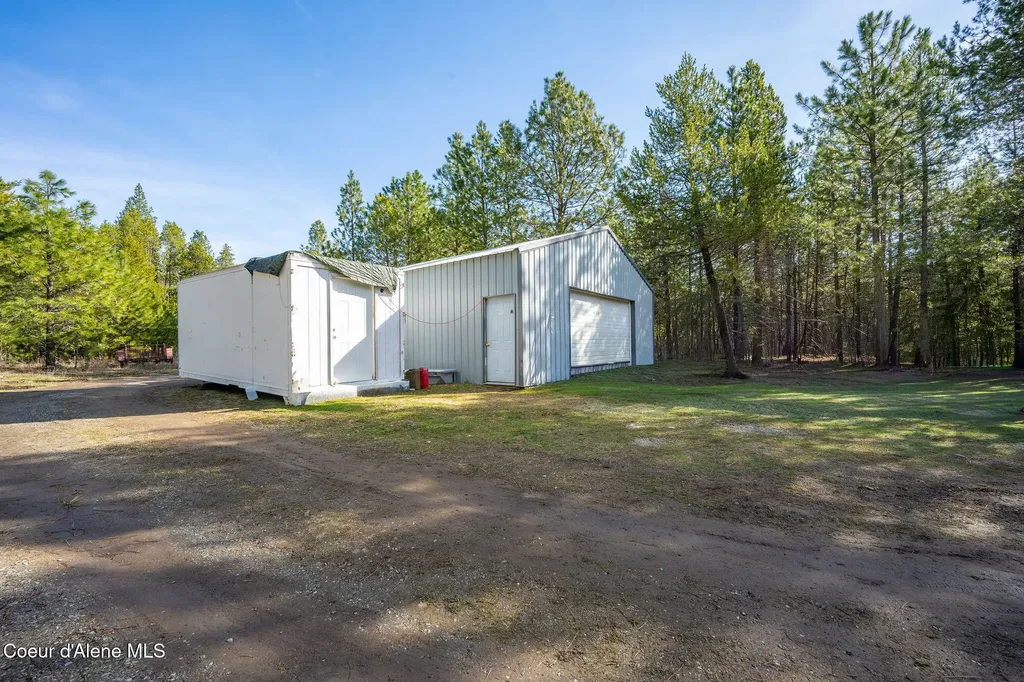 8507 E Son Shine Way Athol ID 83801
