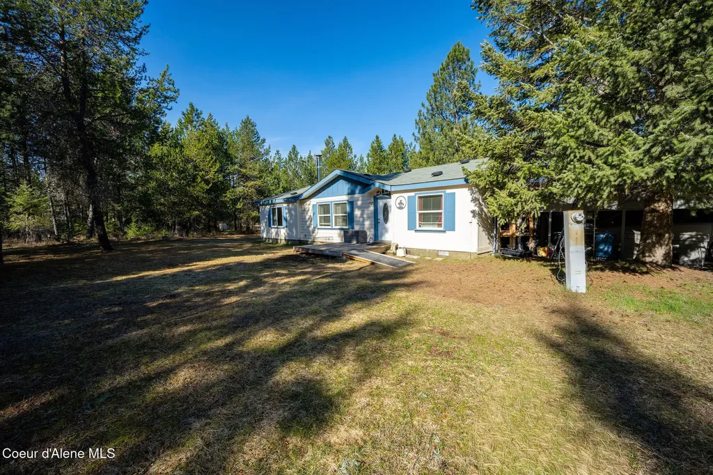 8507 E Son Shine Way Athol ID 83801