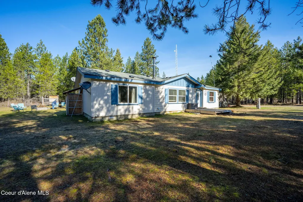 8507 E Son Shine Way Athol ID 83801