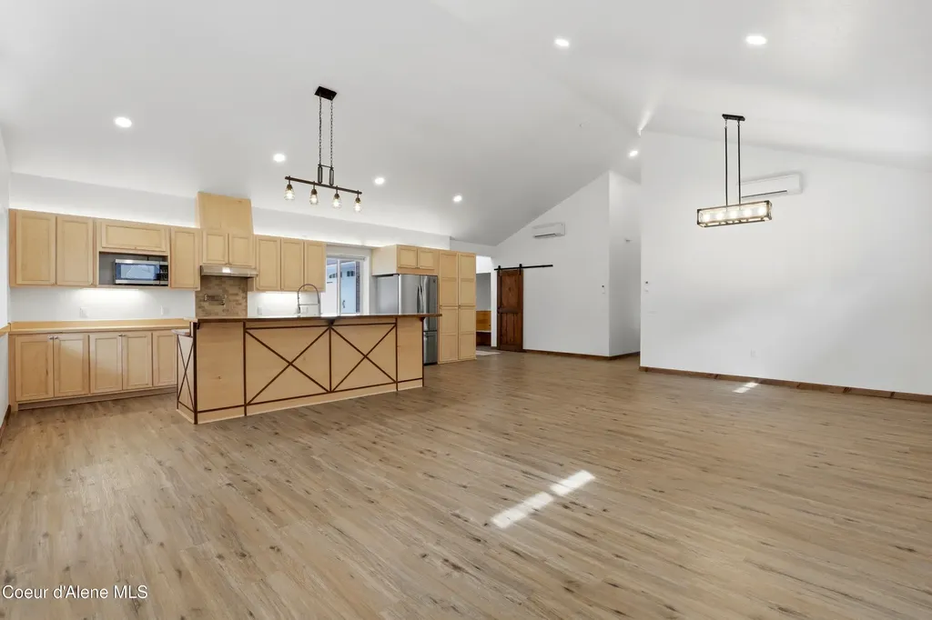 253 Hanaford Road Blanchard ID 83804