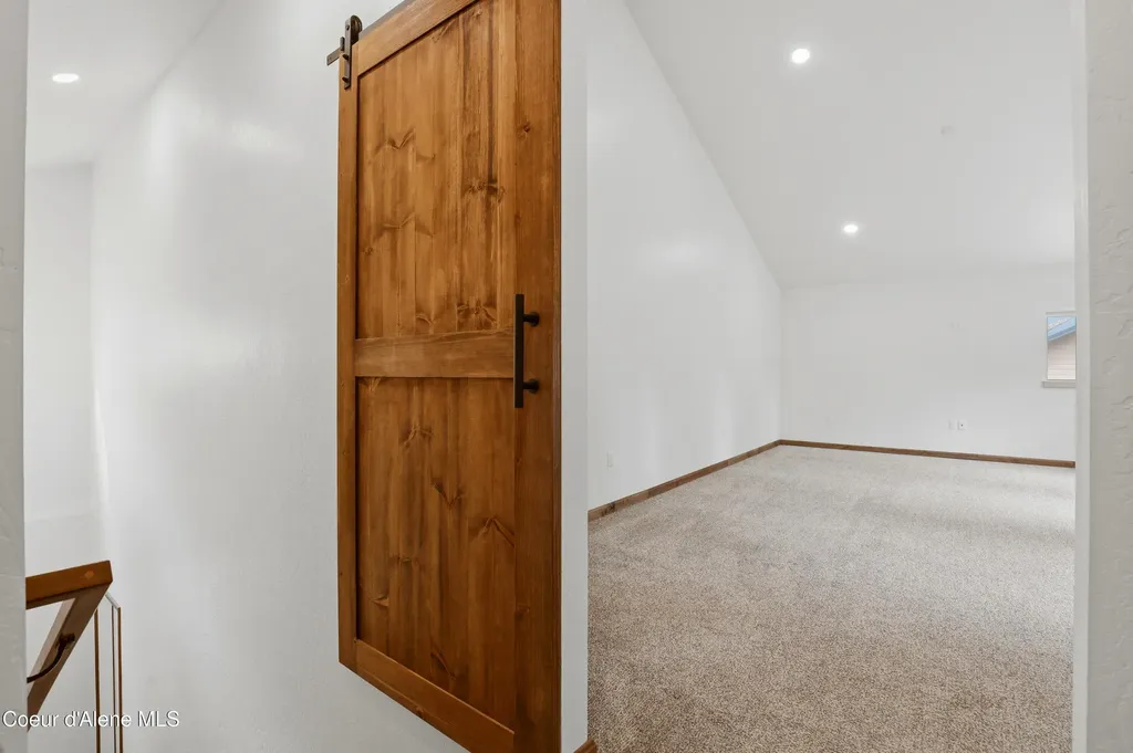 253 Hanaford Road Blanchard ID 83804
