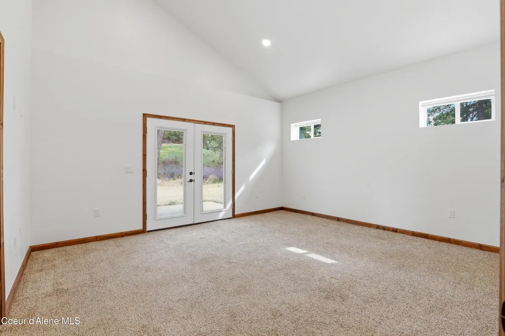 253 Hanaford Road Blanchard ID 83804