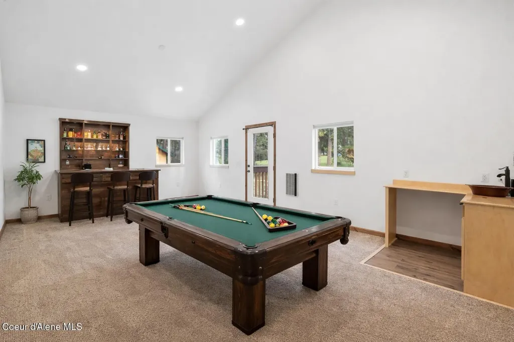 253 Hanaford Road Blanchard ID 83804