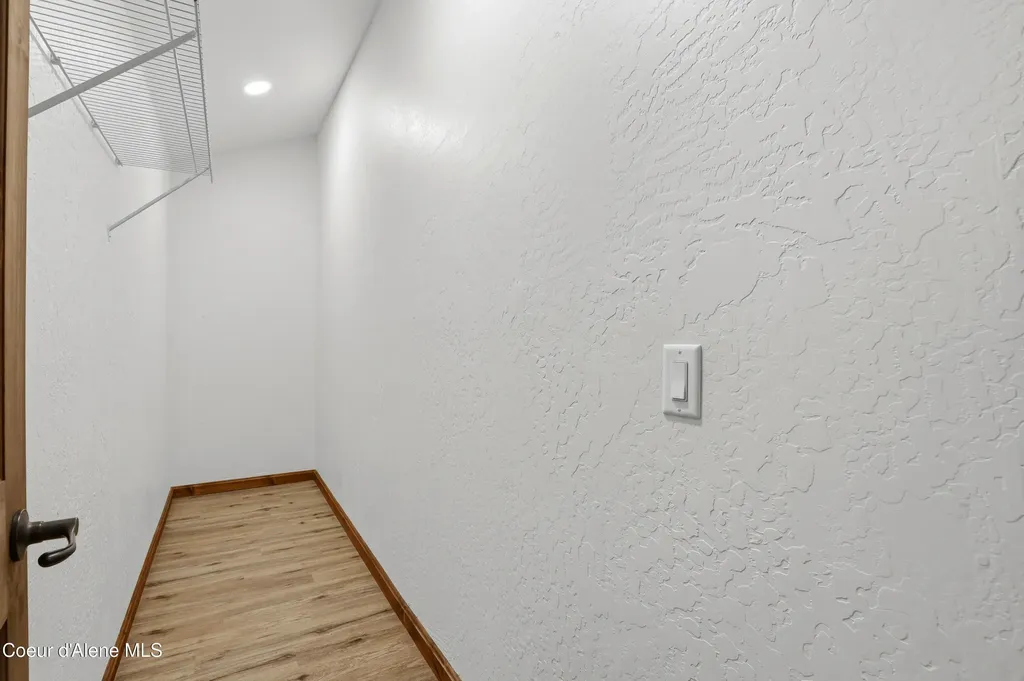 253 Hanaford Road Blanchard ID 83804