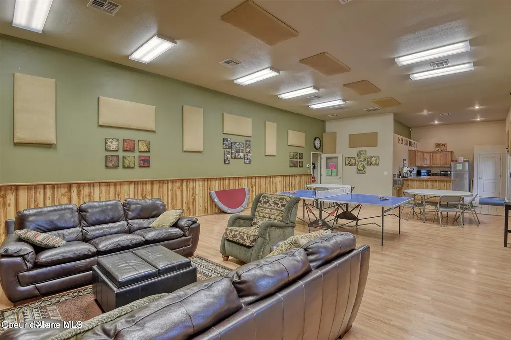 253 Hanaford Road Blanchard ID 83804