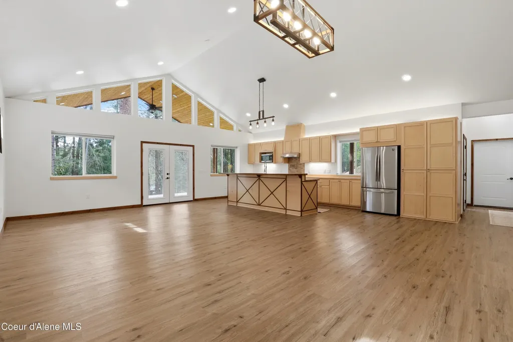 253 Hanaford Road Blanchard ID 83804