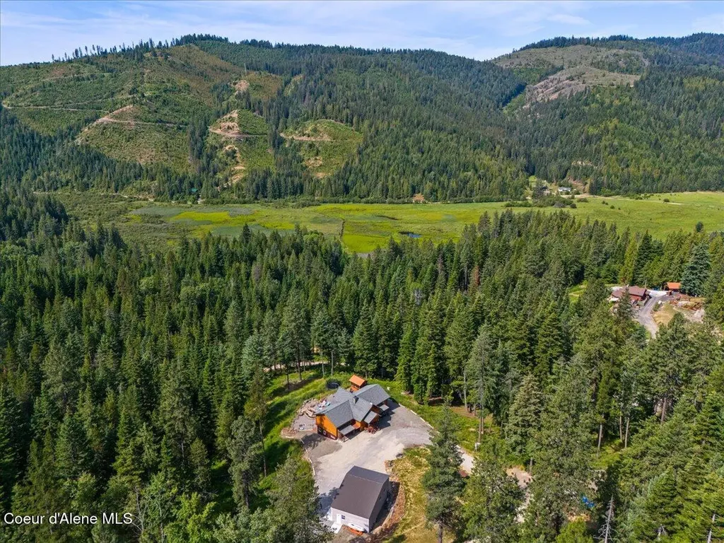 21807 E Doyle Road Cataldo ID 83810