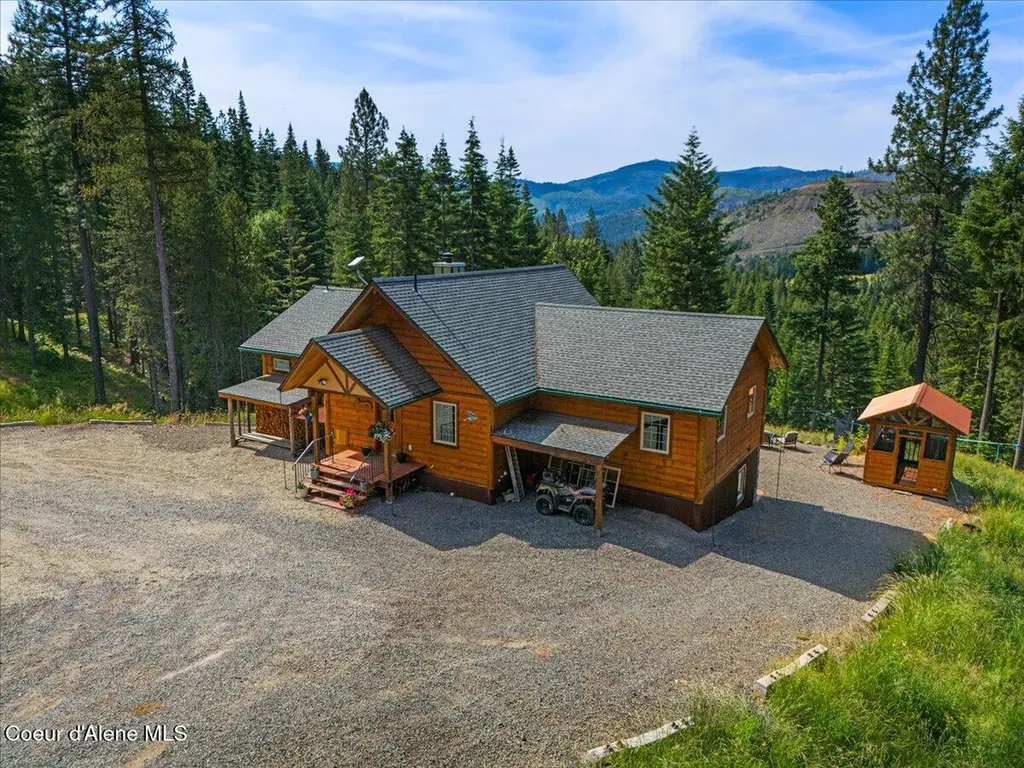 21807 E Doyle Road Cataldo ID 83810