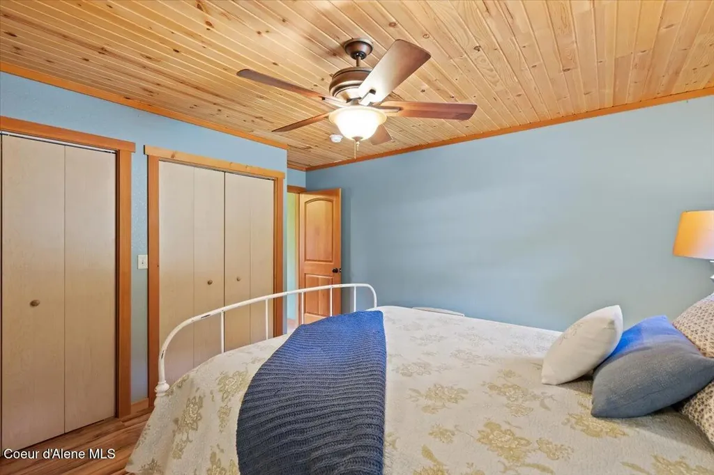 21807 E Doyle Road Cataldo ID 83810