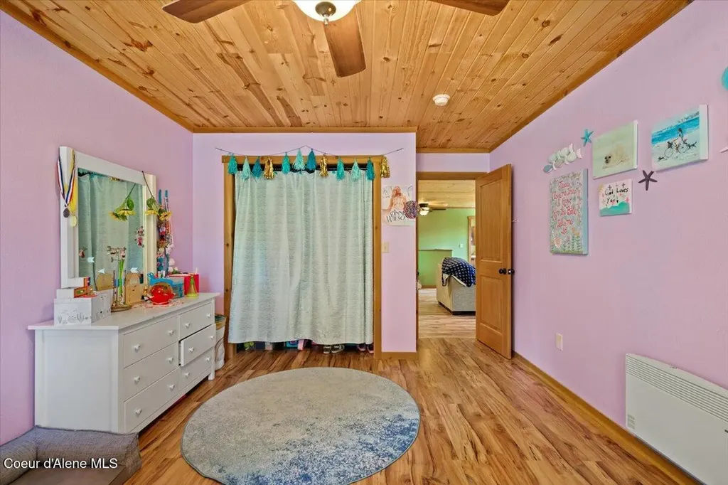 21807 E Doyle Road Cataldo ID 83810
