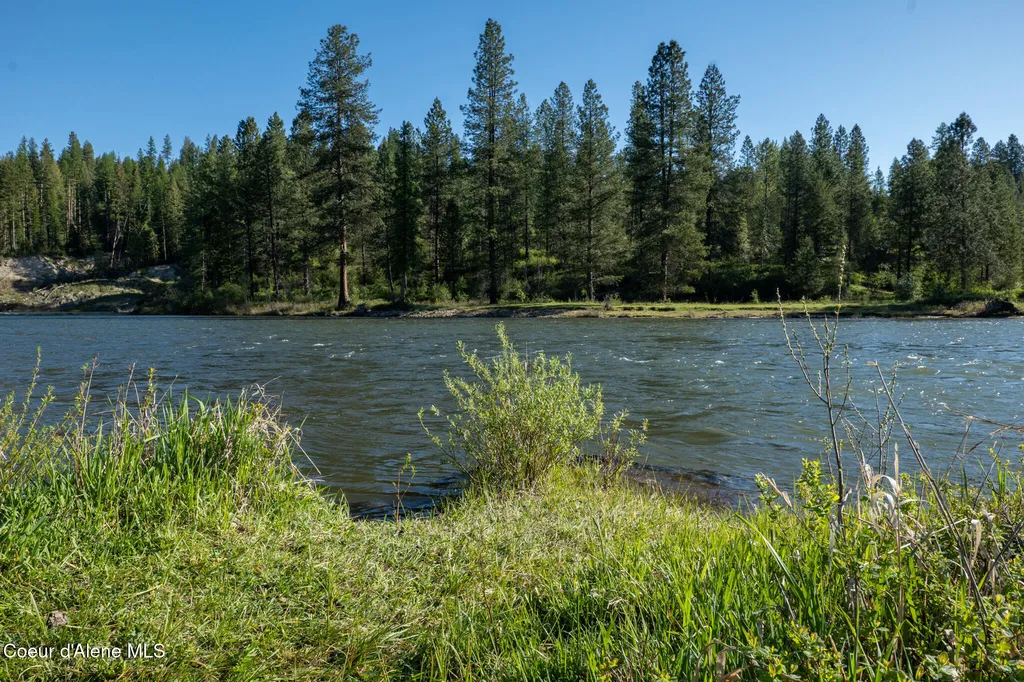 1201 Robinson Drive Priest River ID 83856