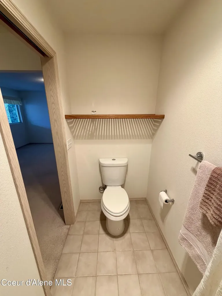 1446 W Woodlawn Drive Hayden ID 83835