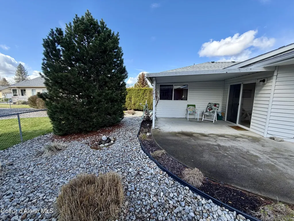 1446 W Woodlawn Drive Hayden ID 83835