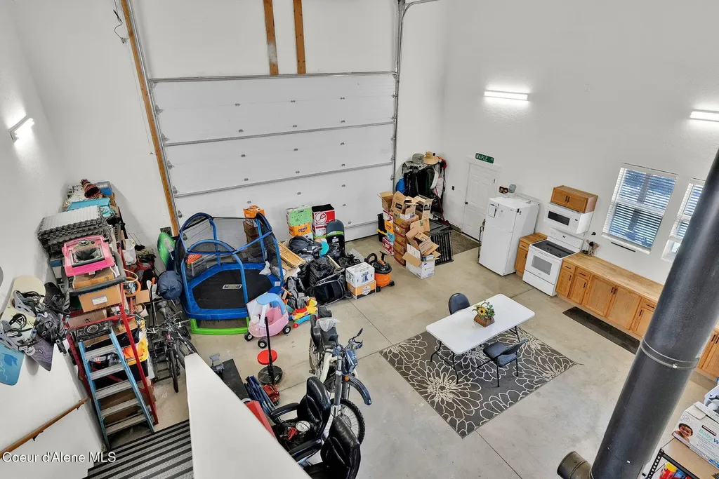 1713 Bugle Point Road St. Maries ID 83861