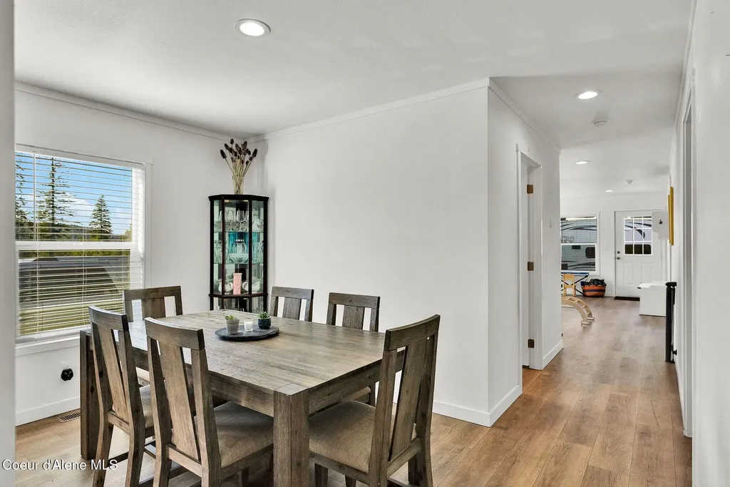 1713 Bugle Point Road St. Maries ID 83861