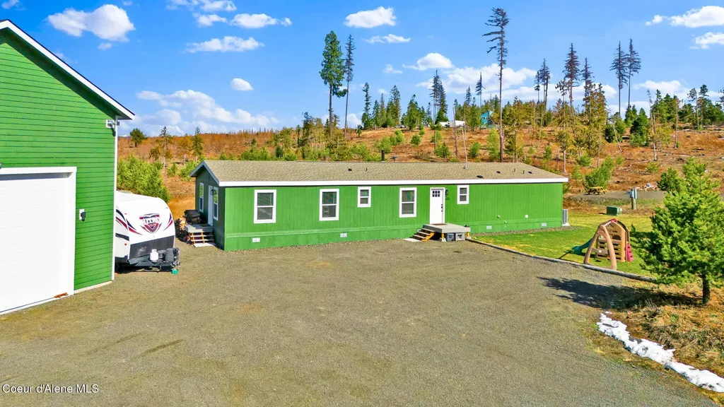 1713 Bugle Point Road St. Maries ID 83861