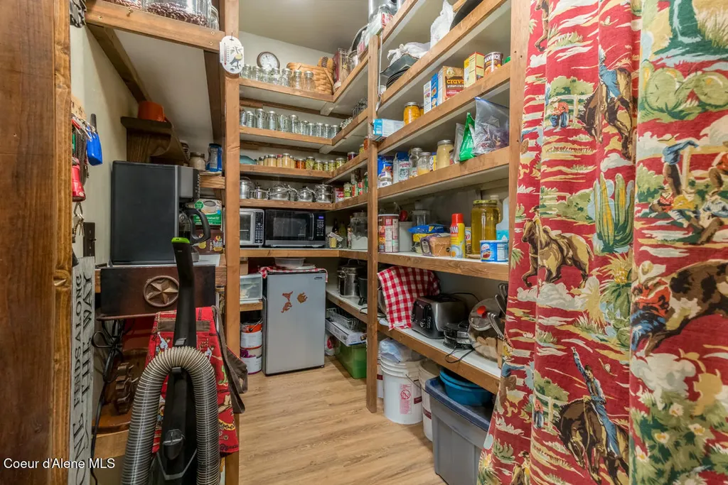 488 Fawn Lane Bonners Ferry ID 83805