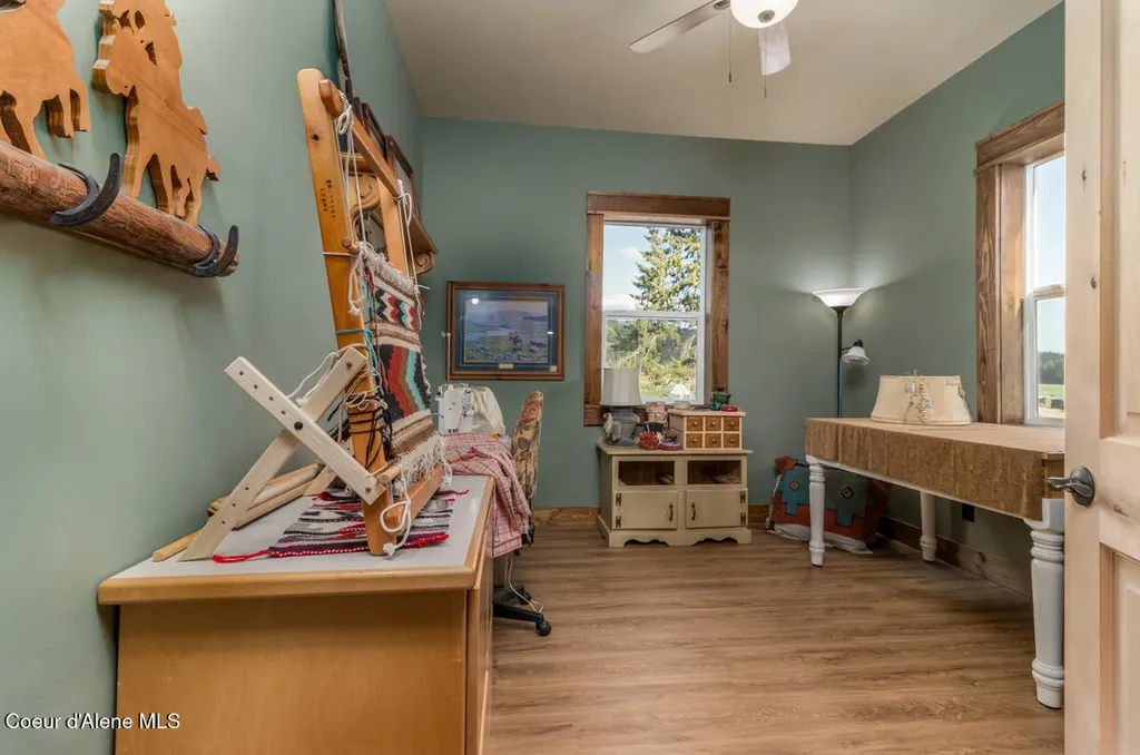 488 Fawn Lane Bonners Ferry ID 83805