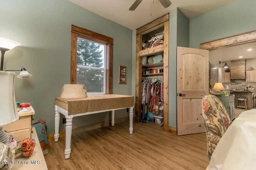 488 Fawn Lane Bonners Ferry ID 83805