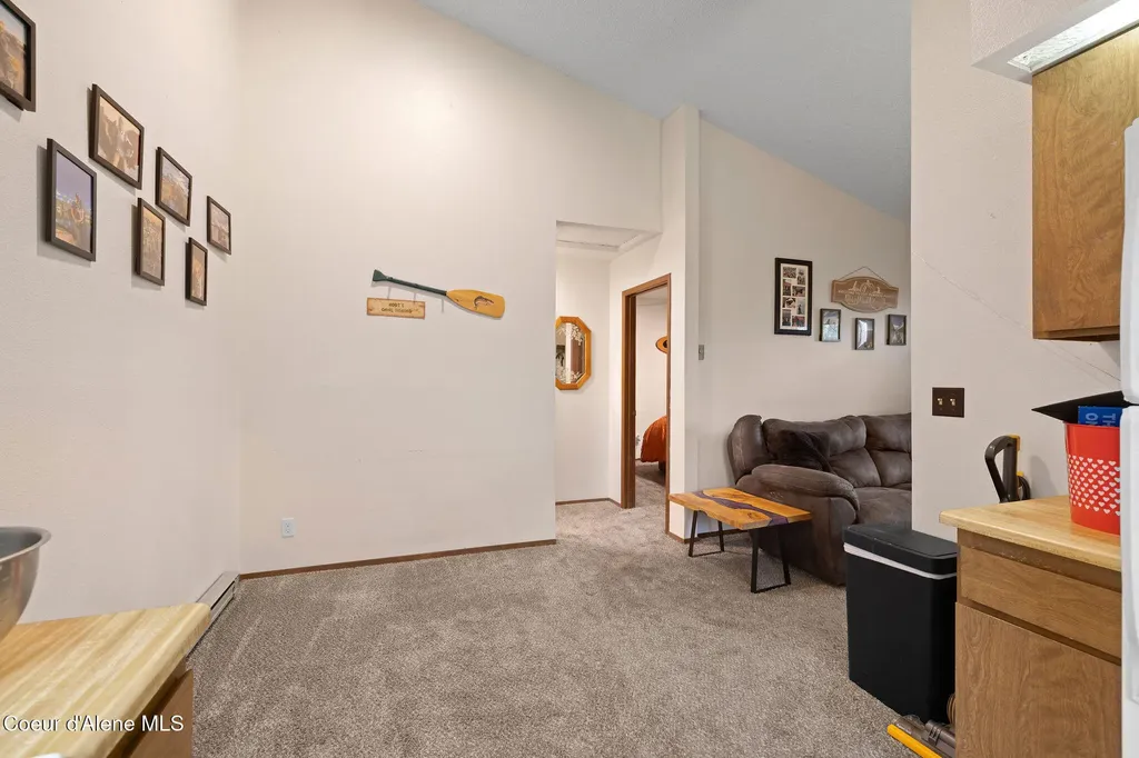 126 E Willow Tree Lane Hayden ID 83835