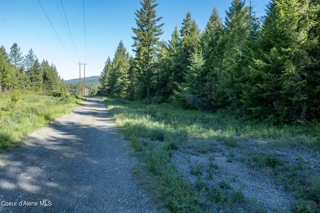 Nka Lot 3 Flat Iron Spirit Lake ID 83869