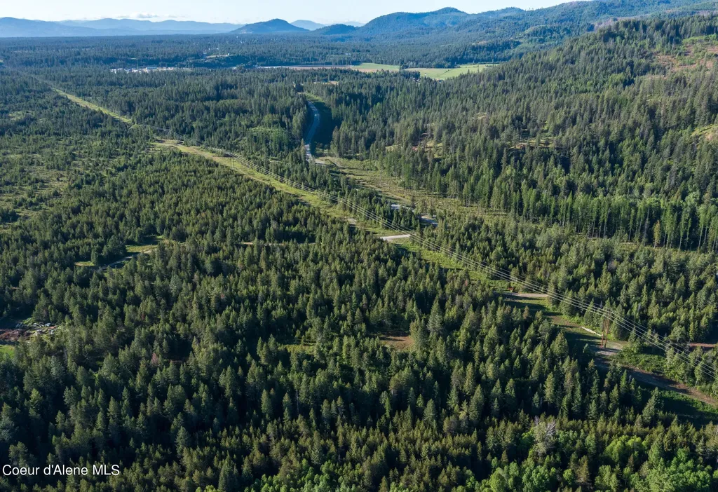 Nka Lot 3 Flat Iron Spirit Lake ID 83869