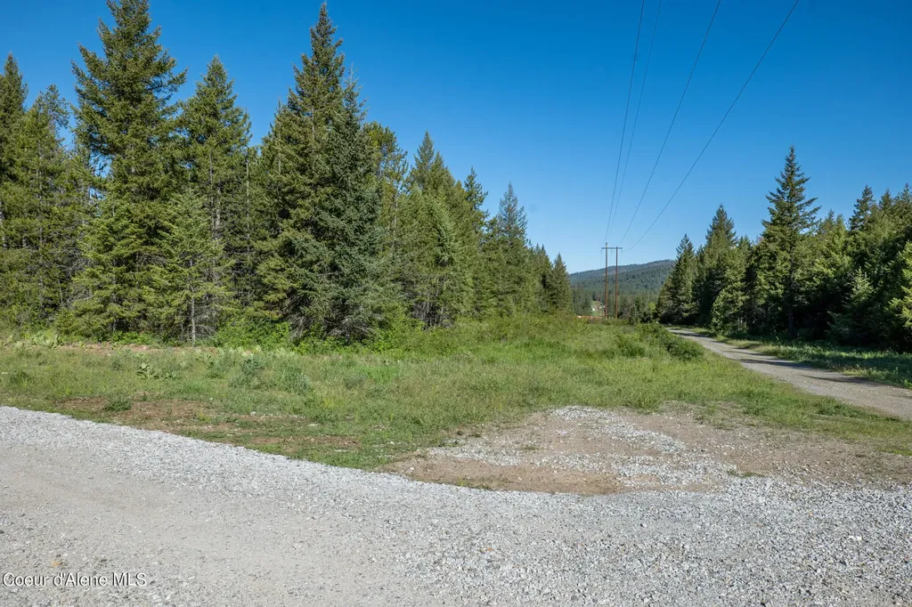 Nka Lot 3 Flat Iron Spirit Lake ID 83869