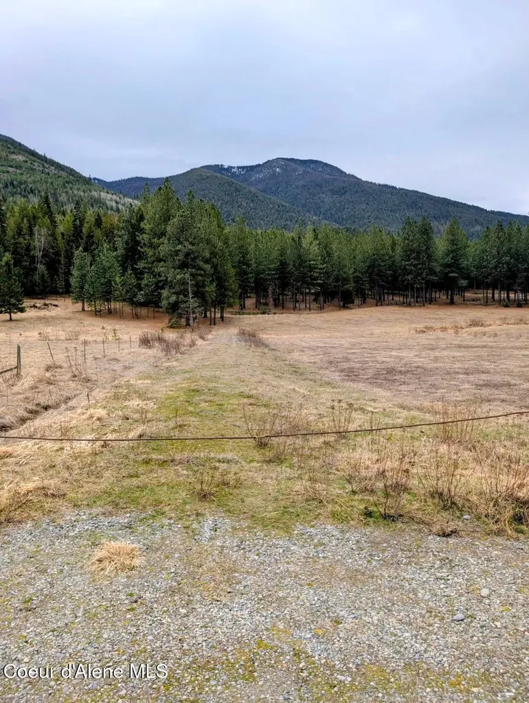 Nna Kootenai Trail Road Bonners Ferry ID 83805