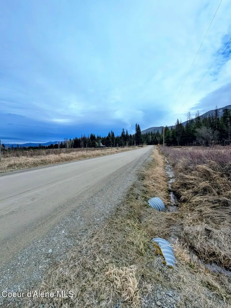 Nna Kootenai Trail Road Bonners Ferry ID 83805