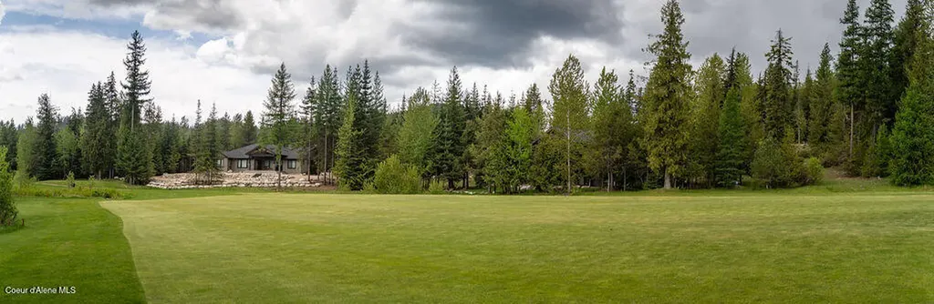 207 Long Drive Priest River ID 83856