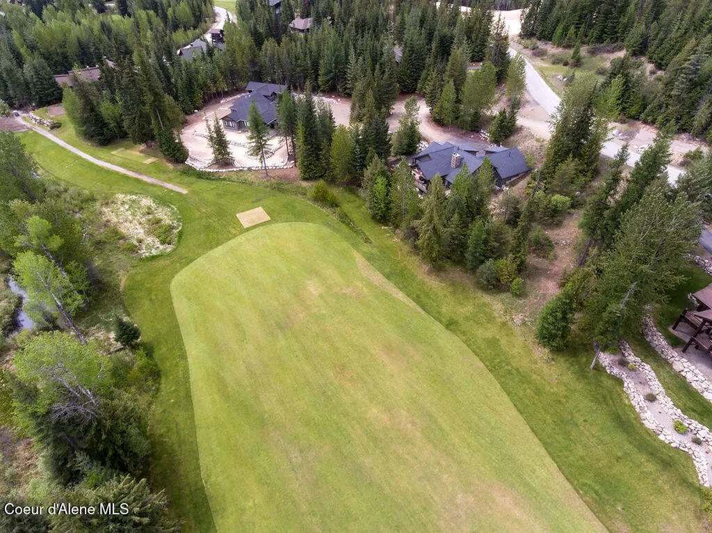 207 Long Drive Priest River ID 83856