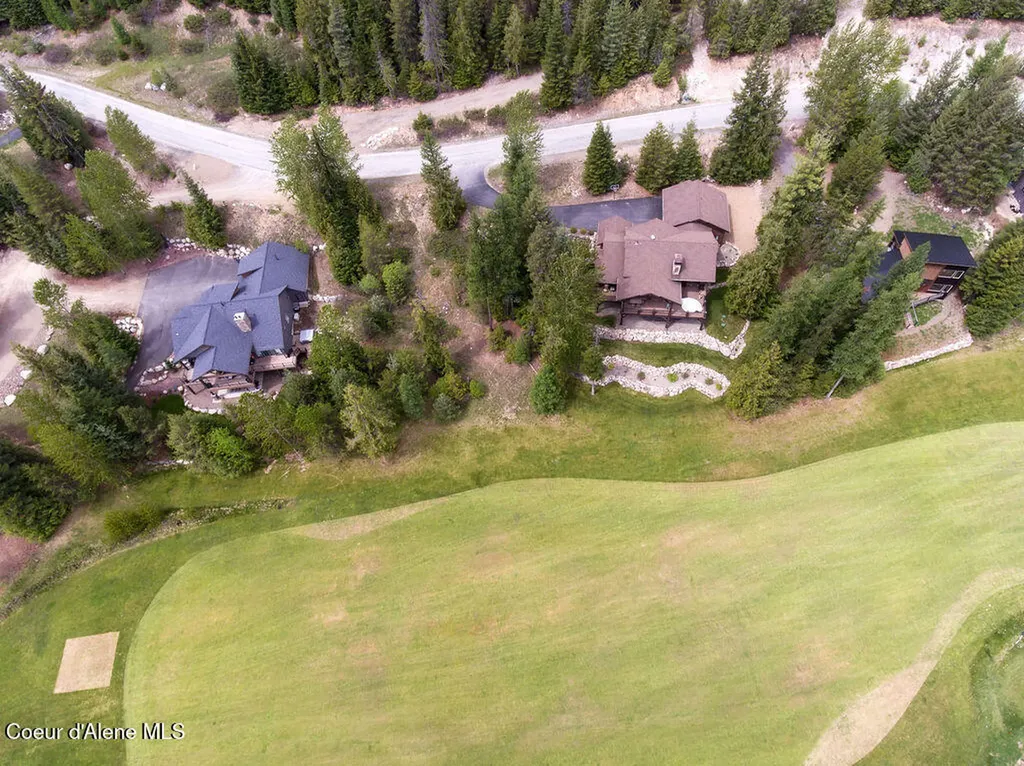 207 Long Drive Priest River ID 83856