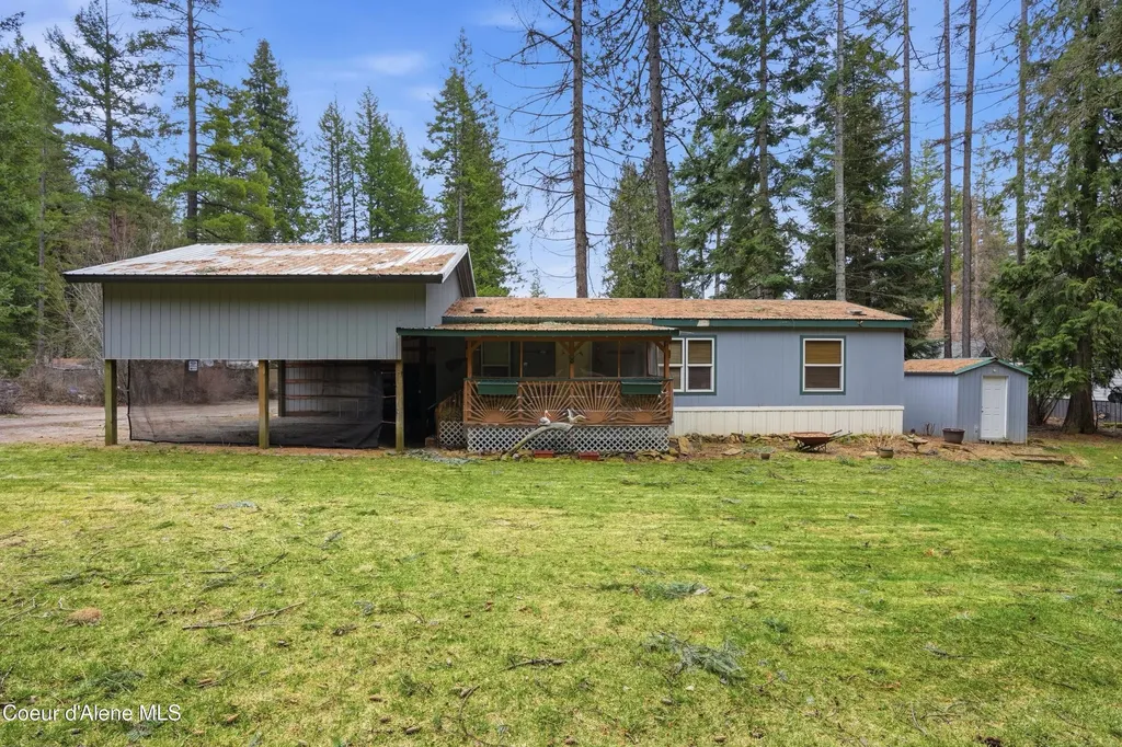 7562 W Spirit Lake Road Spirit Lake ID 83869