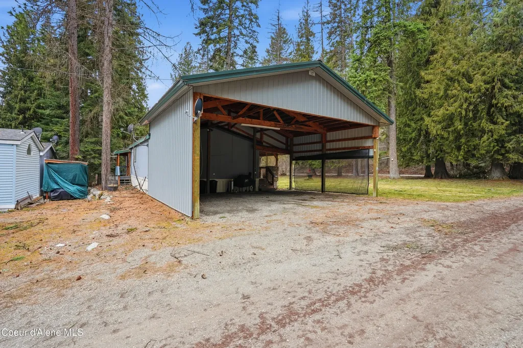 7562 W Spirit Lake Road Spirit Lake ID 83869