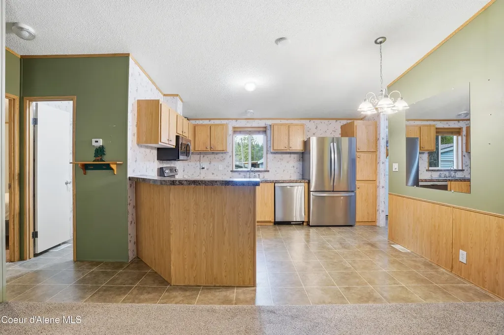 7562 W Spirit Lake Road Spirit Lake ID 83869