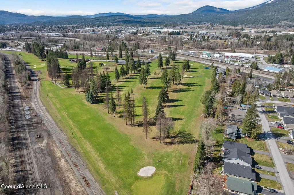 50 Carnelian Avenue Ponderay ID 83852