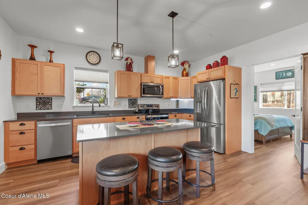 50 Carnelian Avenue Ponderay ID 83852