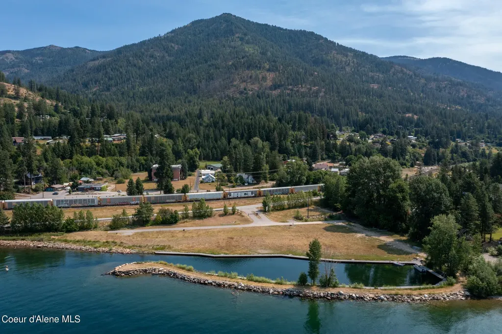 Lot 5 Mill Harbor Lane Hope ID 83836