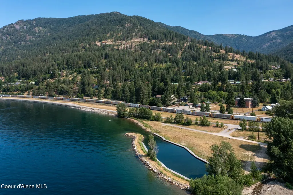 Lot 2 Mill Harbor Lane Hope ID 83836