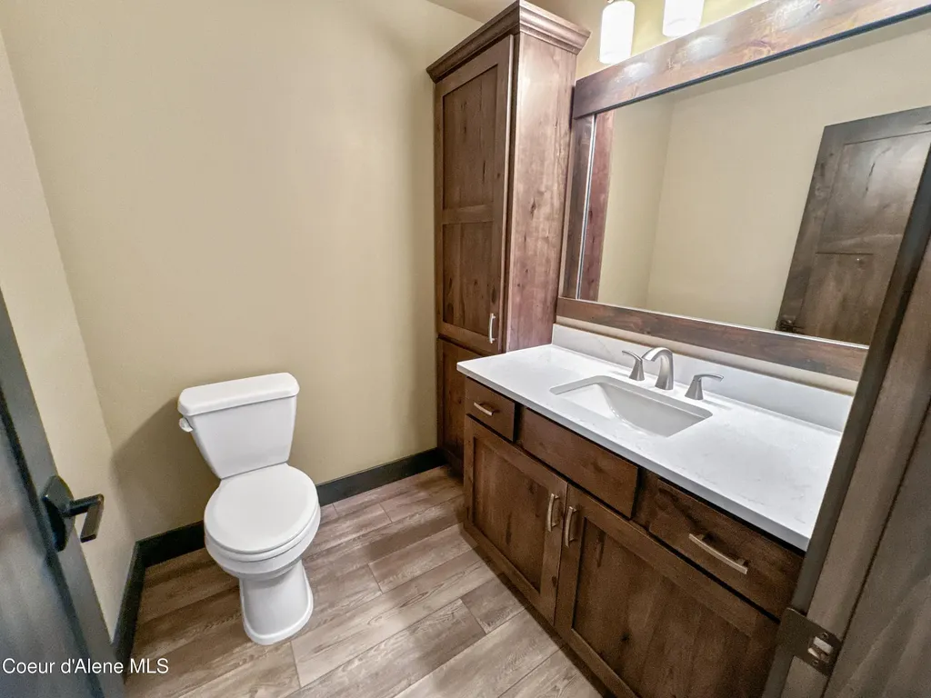 40 Palouse Drive Nordman ID 83848