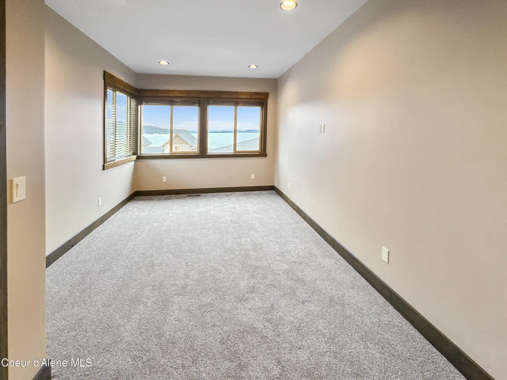 40 Palouse Drive Nordman ID 83848