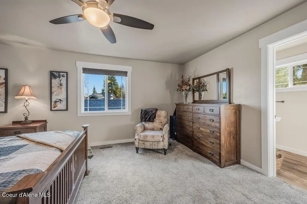 411 Louis Lane Sandpoint ID 83864