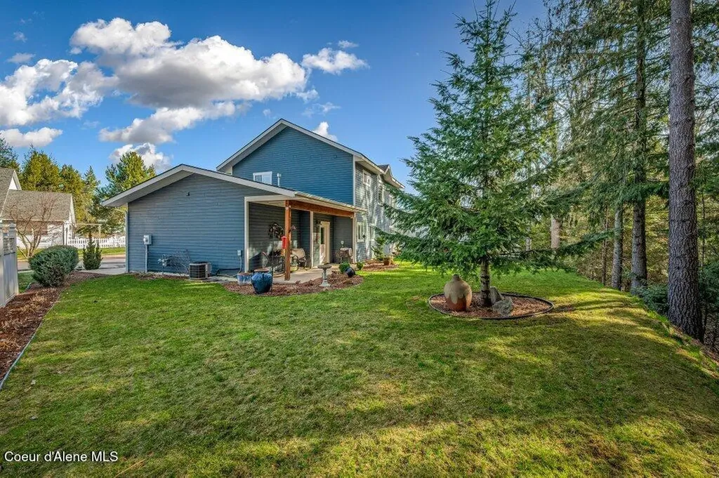 411 Louis Lane Sandpoint ID 83864