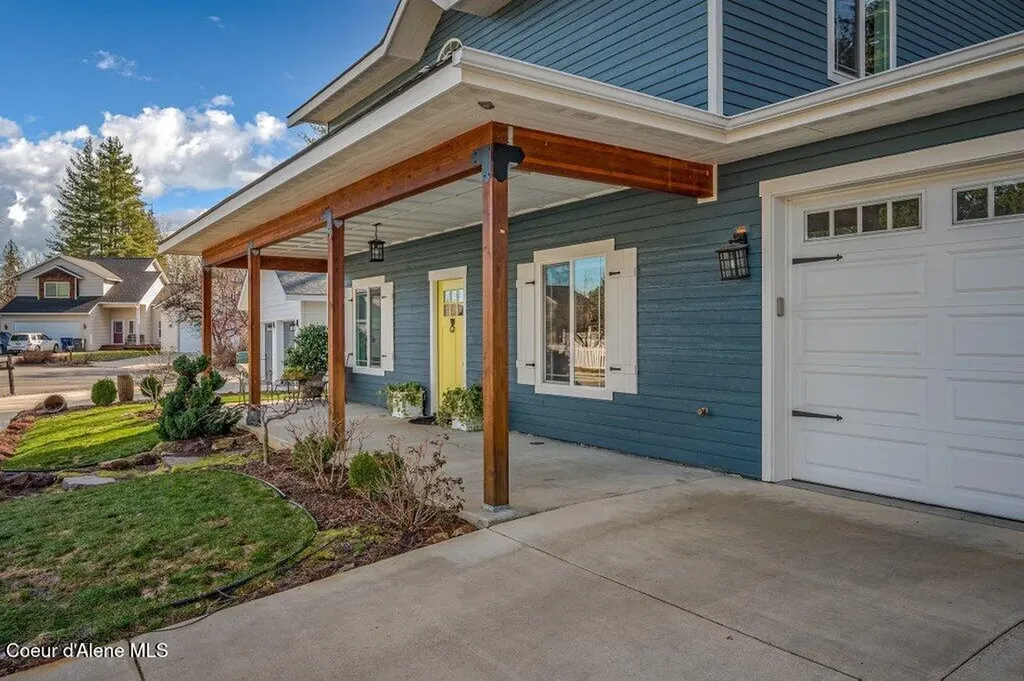 411 Louis Lane Sandpoint ID 83864
